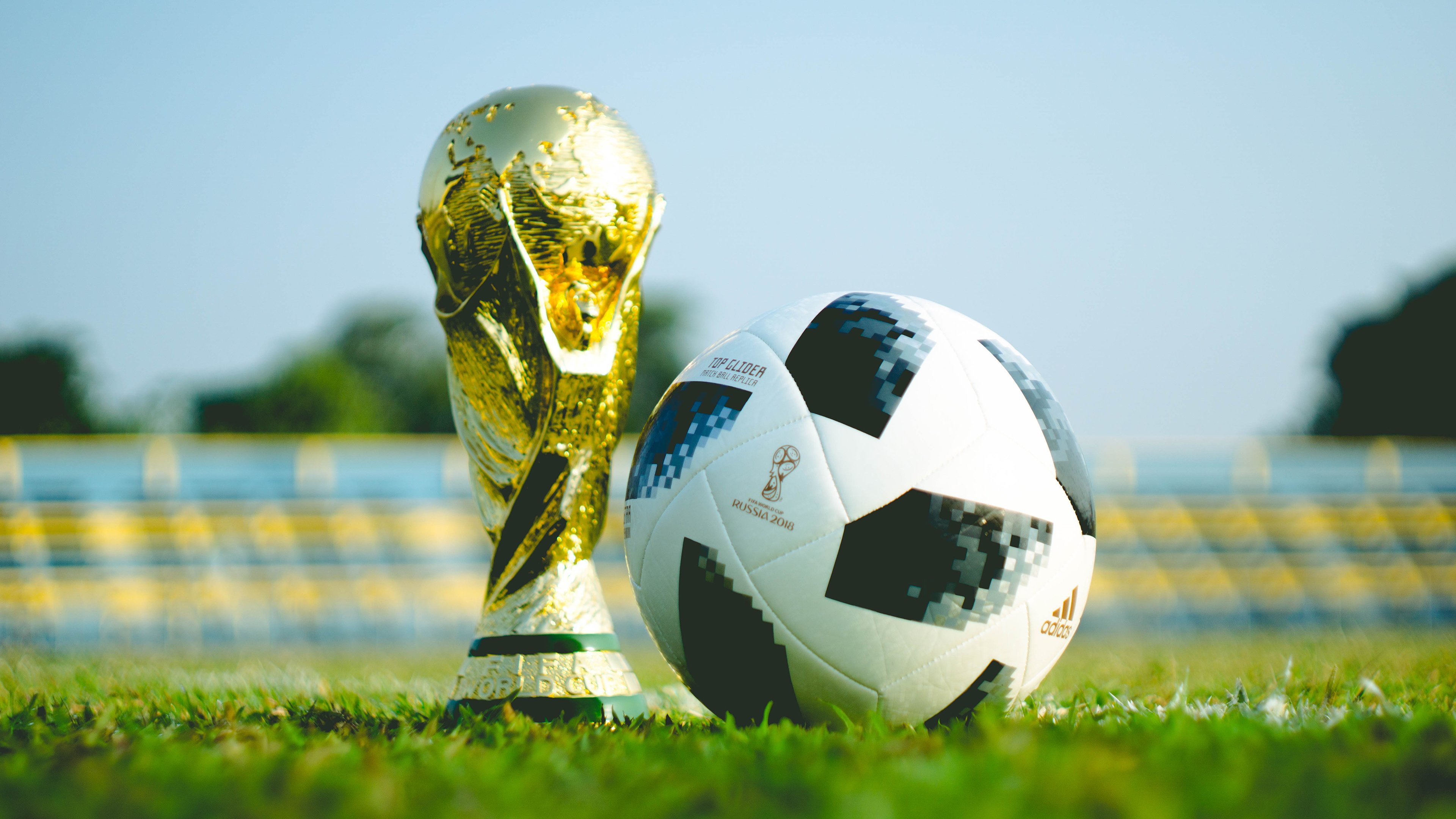 2026世界杯分组赛程-传奇低谷，Faker七连败与皇马帅位告急的双重困境